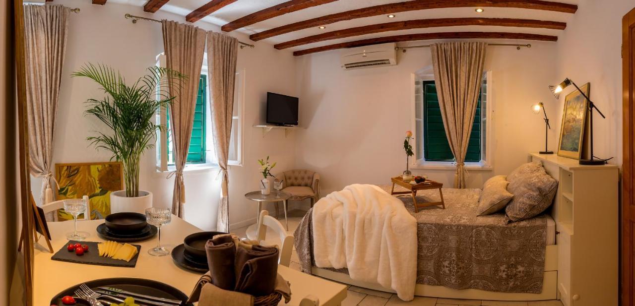 Charming Old Town Apartment Pjaca Split Exterior photo