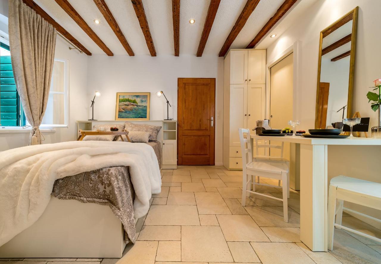 Charming Old Town Apartment Pjaca Split Exterior photo