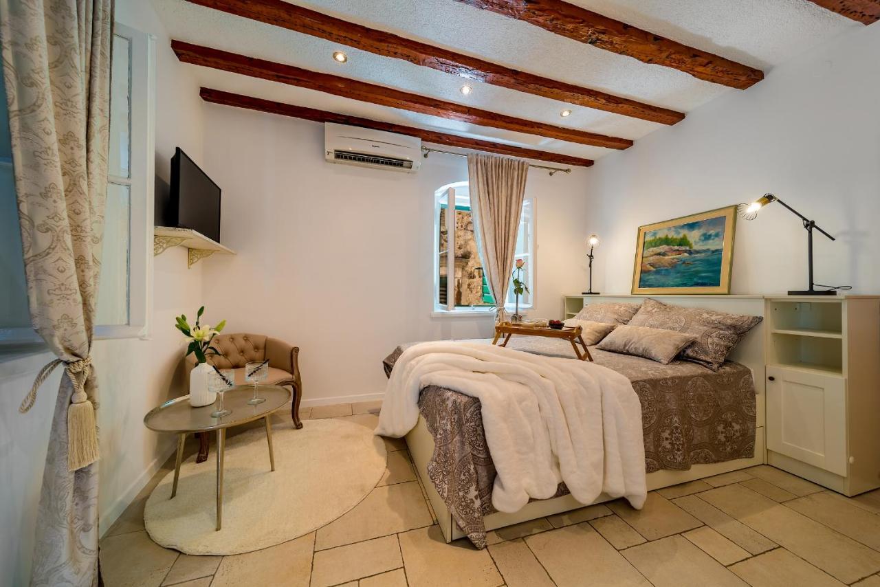 Charming Old Town Apartment Pjaca Split Exterior photo