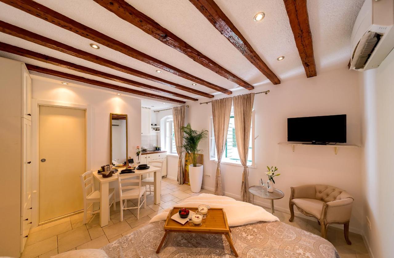 Charming Old Town Apartment Pjaca Split Exterior photo